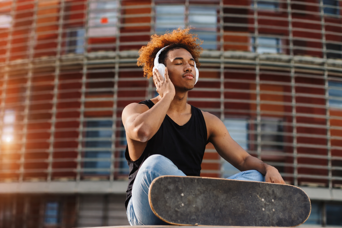 Music, Mood, and Creativity: How Sound Shapes Everyday Moments