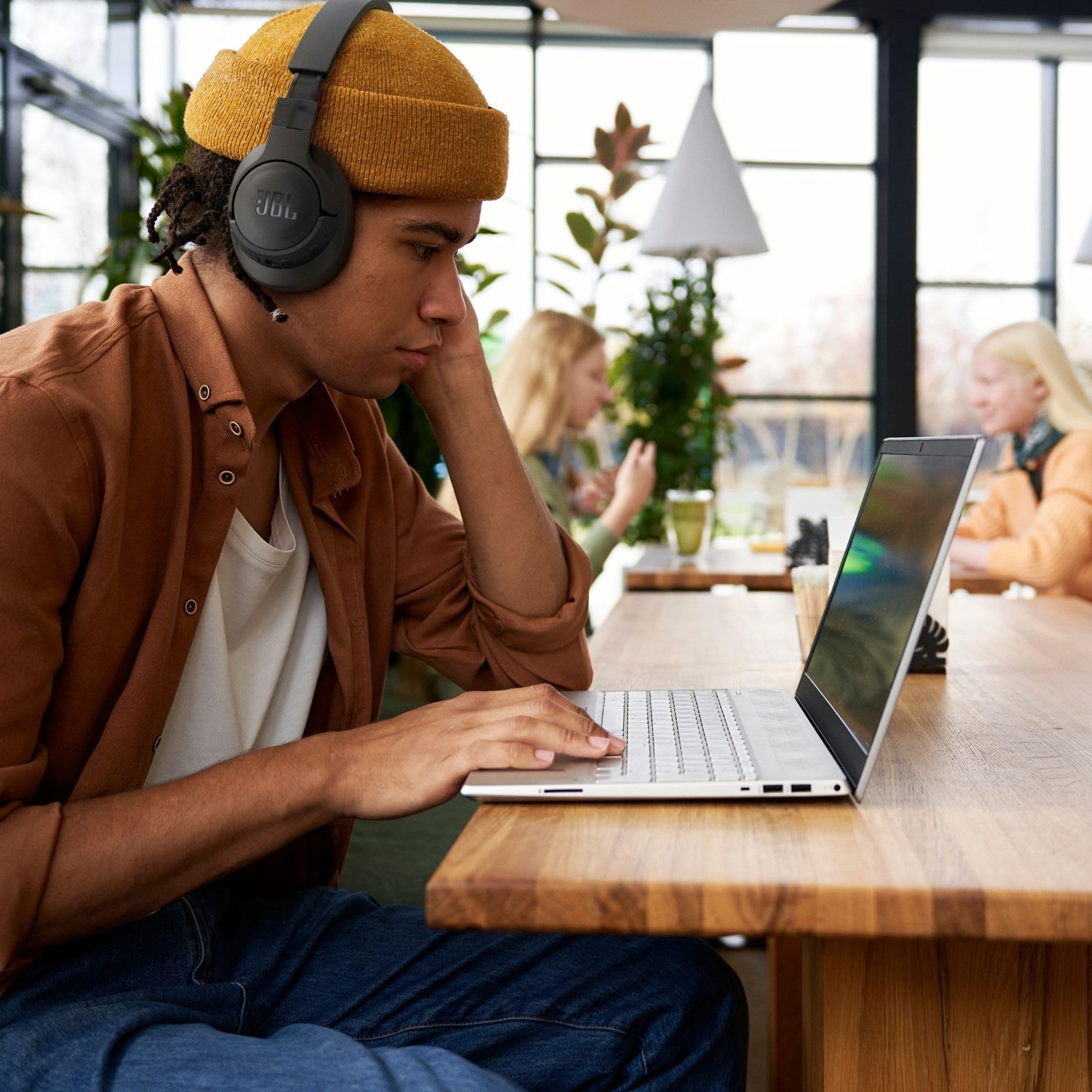 Adaptive Noise Cancelling Wireless Over-Ear Headphones